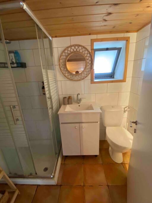 Bit Cabin Near The Airport Kfar Daniel Ngoại thất bức ảnh